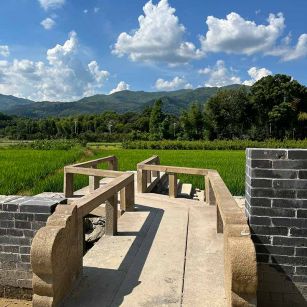 临沧花岗岩仿古石材景区使用案例