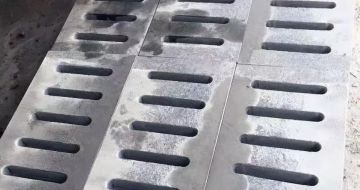 临沧 芝麻灰石材沟盖板