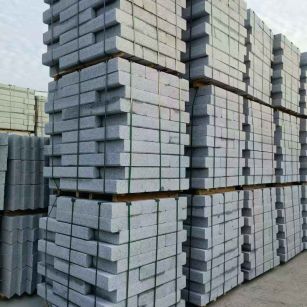 临沧 路沿石（路侧石），颜色一致，尺寸标准