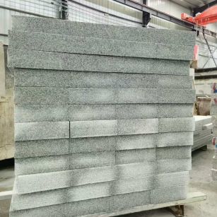 临沧 芝麻白10公分300*600广场地铺，A料定制，尺寸标准，厚薄均匀