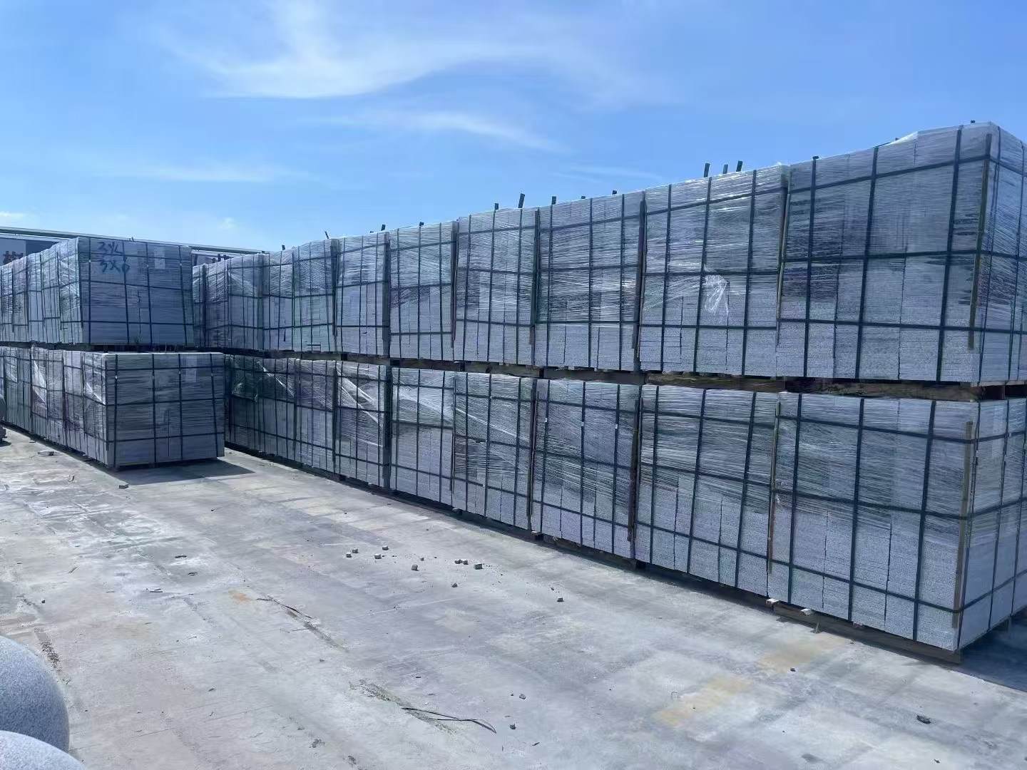 临沧 芝麻白火烧成品300*600地铺料，大量现货，物美价廉