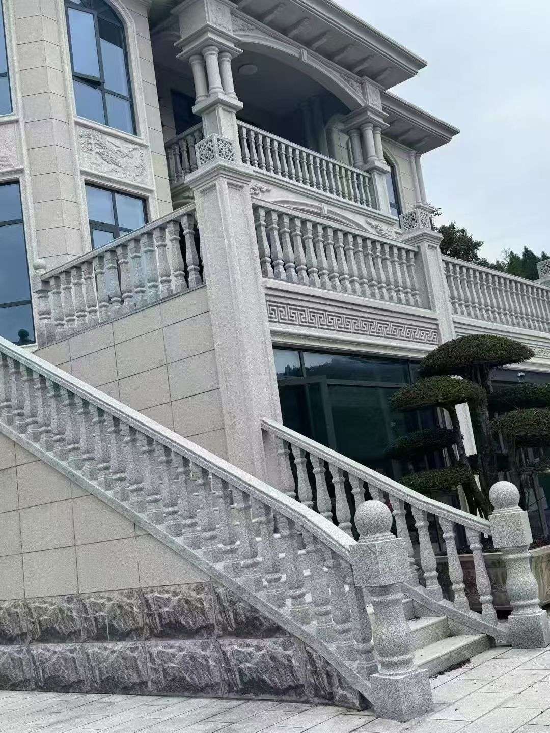 临沧 芝麻白别墅，栏杆