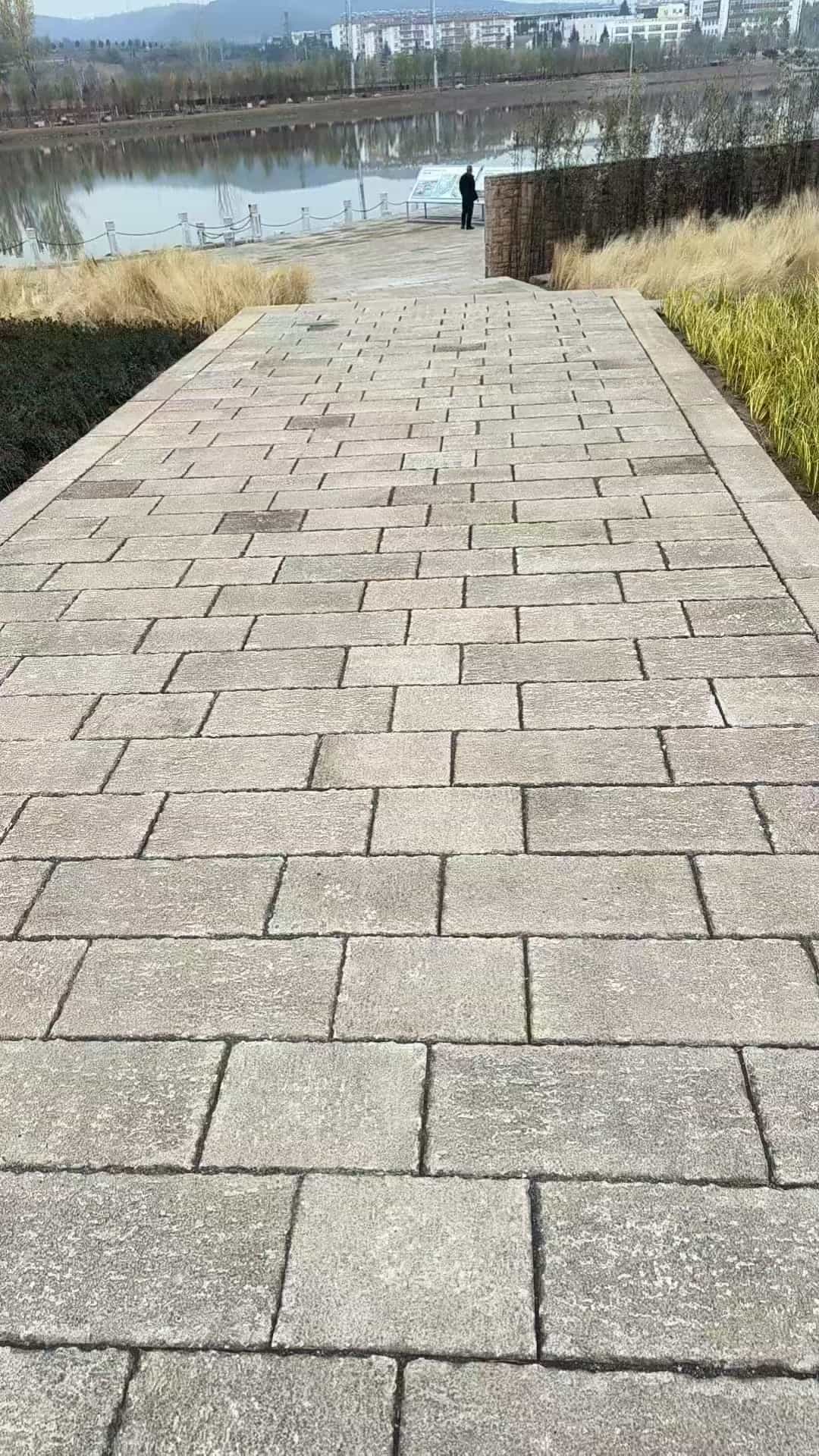 临沧仿古石铺装效果