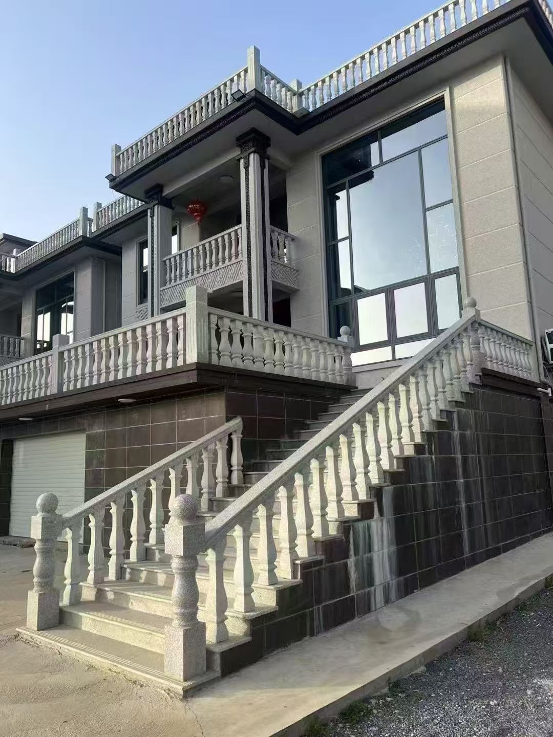临沧 芝麻白别墅阳台栏杆，楼梯栏杆