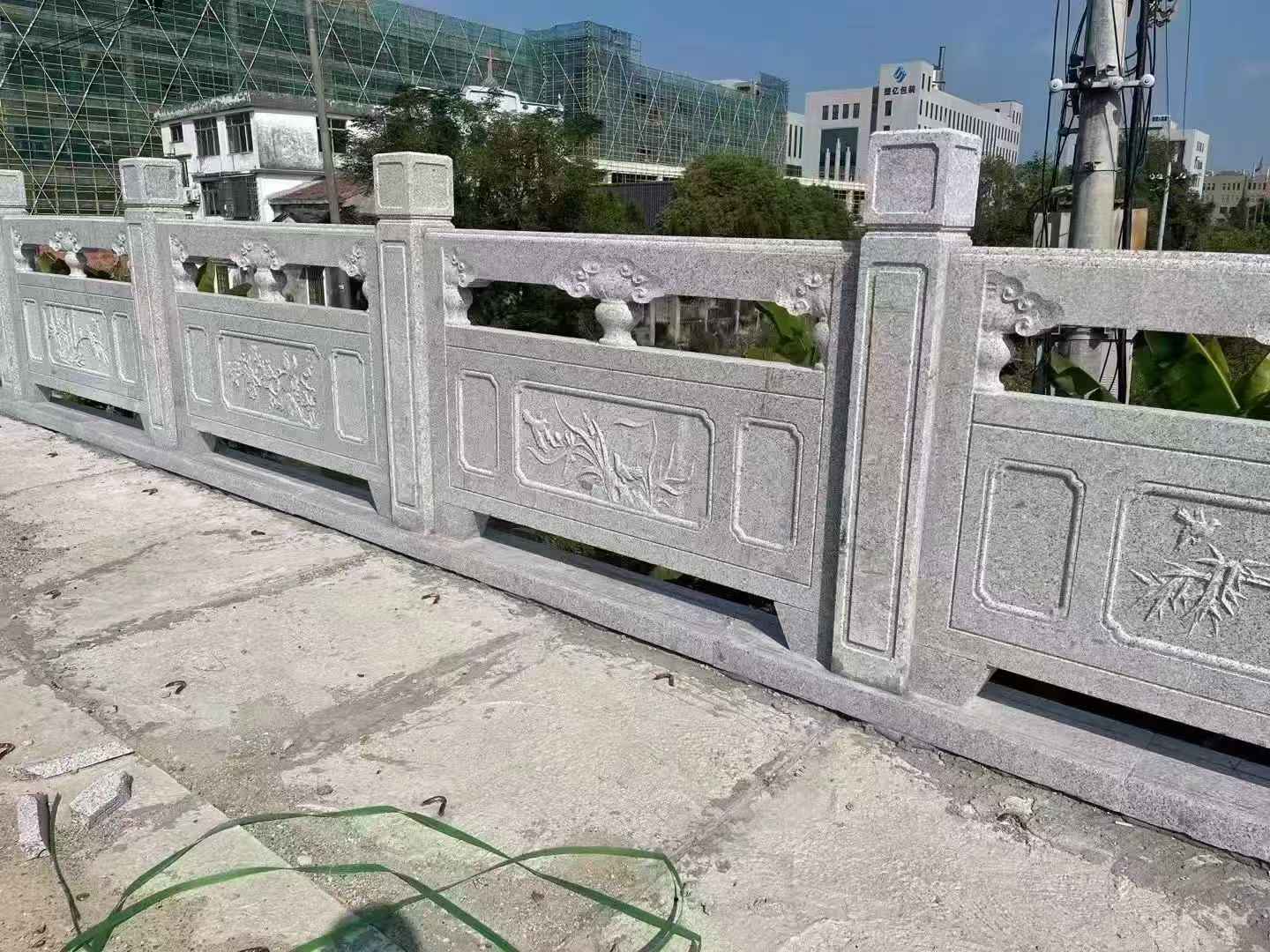 临沧 芝麻白栏杆