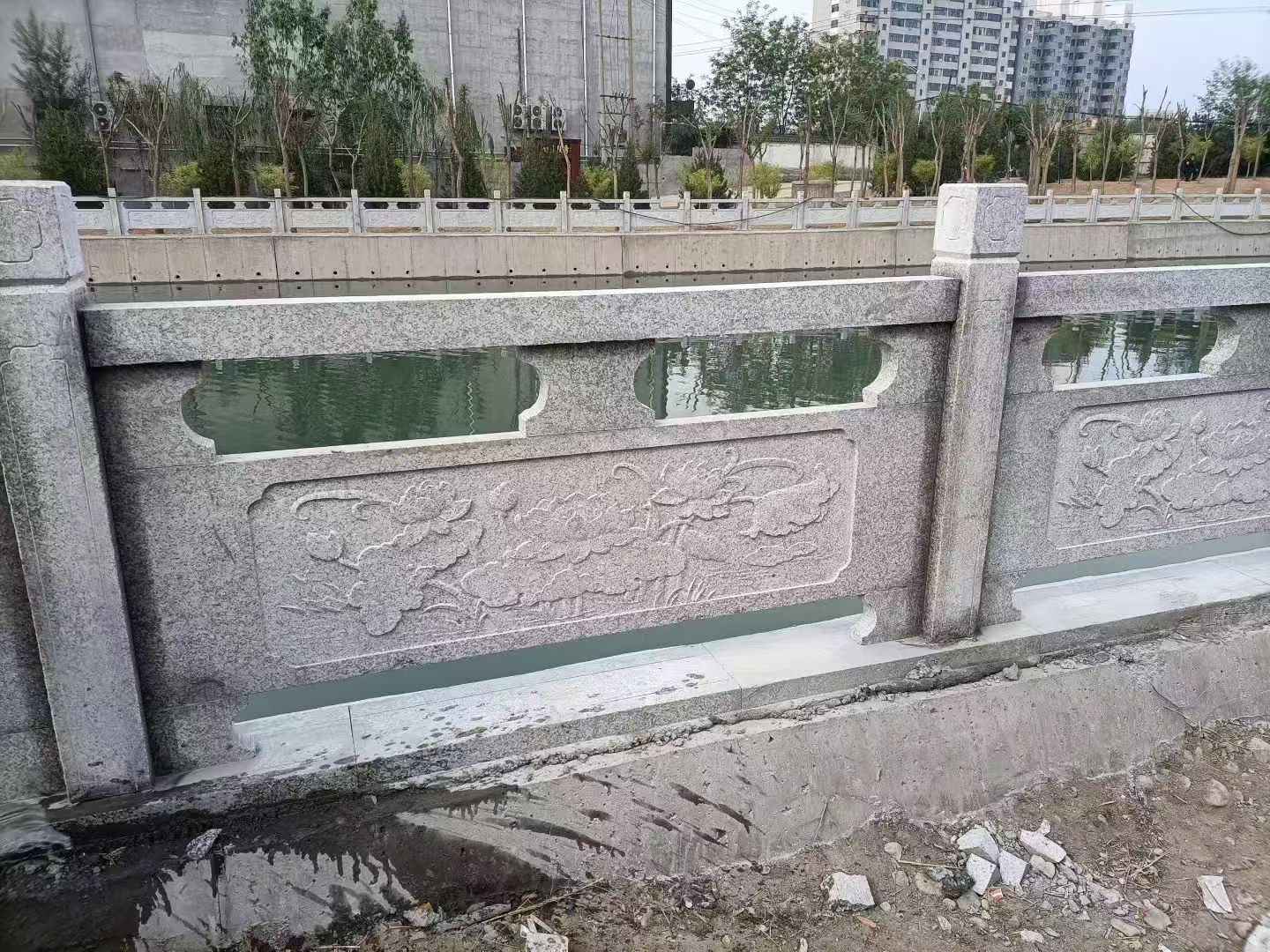 临沧 芙蓉白大花桥梁、河道，石材栏杆、围栏、护栏